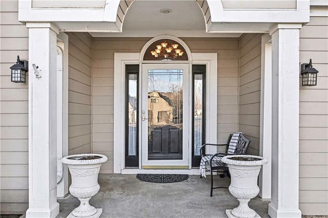 11425 W 177TH Terrace, Overland Park, KS 66062