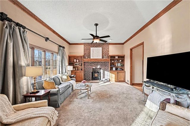 11425 W 177TH Terrace, Overland Park, KS 66062