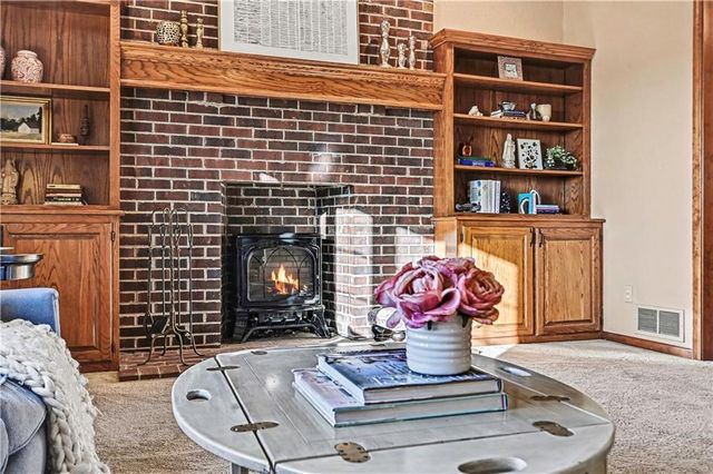 11425 W 177TH Terrace, Overland Park, KS 66062