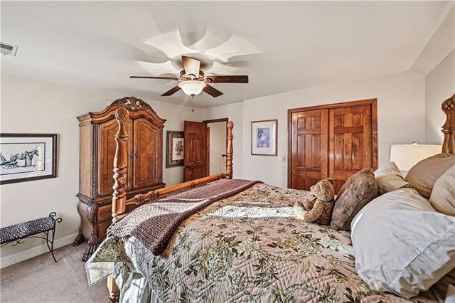 11425 W 177TH Terrace, Overland Park, KS 66062