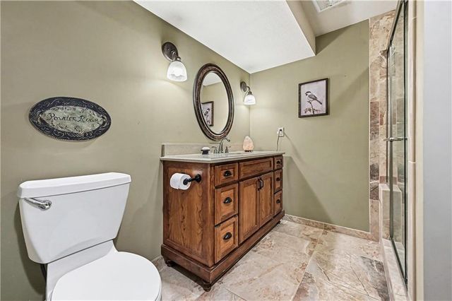 11425 W 177TH Terrace, Overland Park, KS 66062