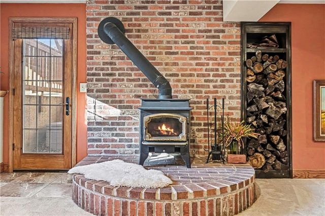 11425 W 177TH Terrace, Overland Park, KS 66062