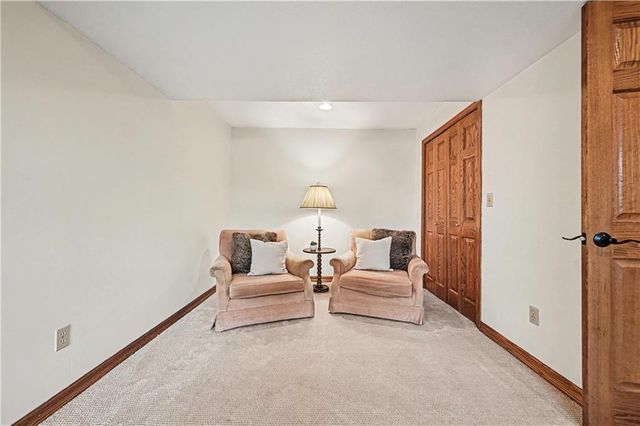 11425 W 177TH Terrace, Overland Park, KS 66062