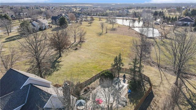 11425 W 177TH Terrace, Overland Park, KS 66062