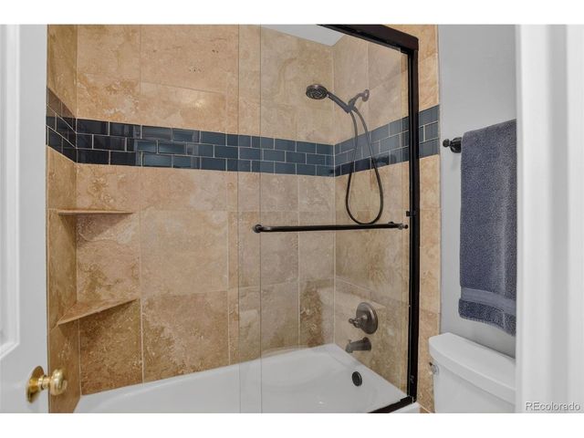 4 Red Tail Dr, Highlands Ranch, CO 80126