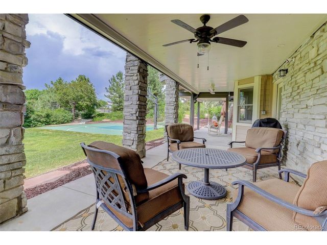 4 Red Tail Dr, Highlands Ranch, CO 80126