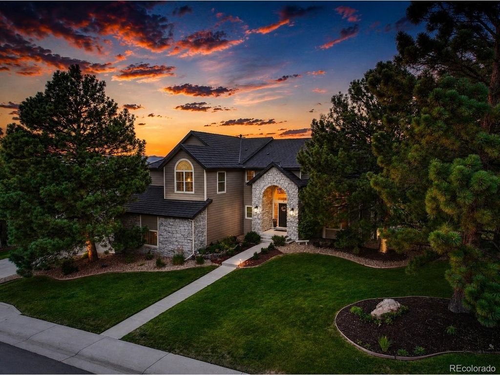 4 Red Tail Dr, Highlands Ranch, CO 80126