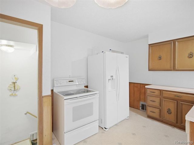 33965 Stellwagen Street, Wayne, MI 48184