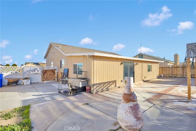 17850 Avery, Adelanto, CA 92301