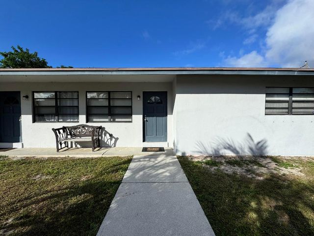 8761 40th Terrace N 1, Palm Beach Gardens, FL 33410