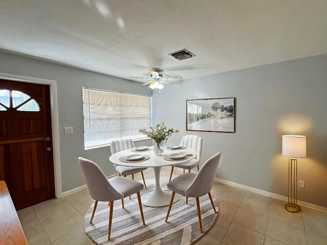 8761 40th Terrace N 1, Palm Beach Gardens, FL 33410