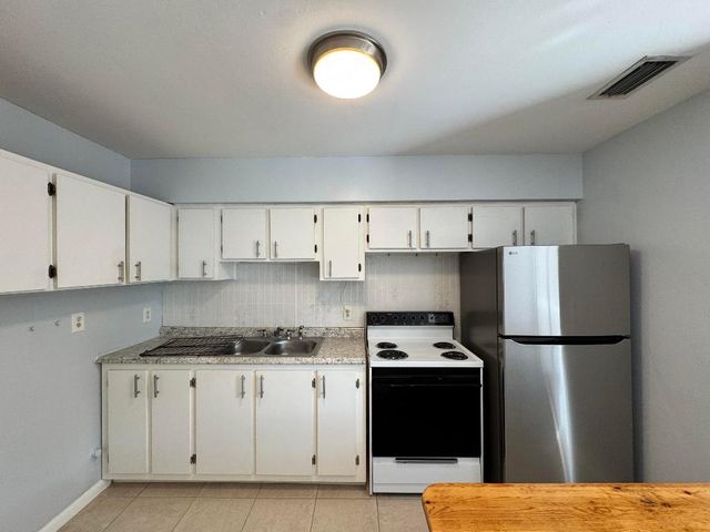 8761 40th Terrace N 1, Palm Beach Gardens, FL 33410