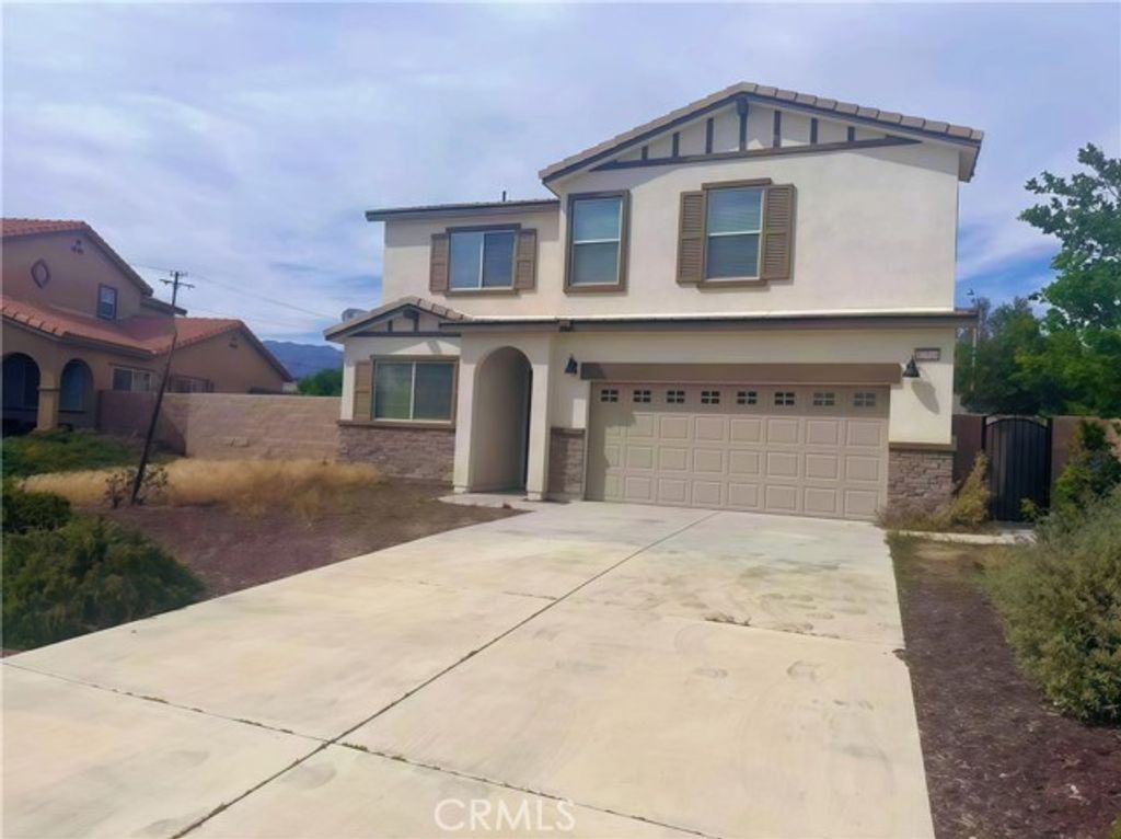 17324 Blossom Court, Fontana, CA 92336