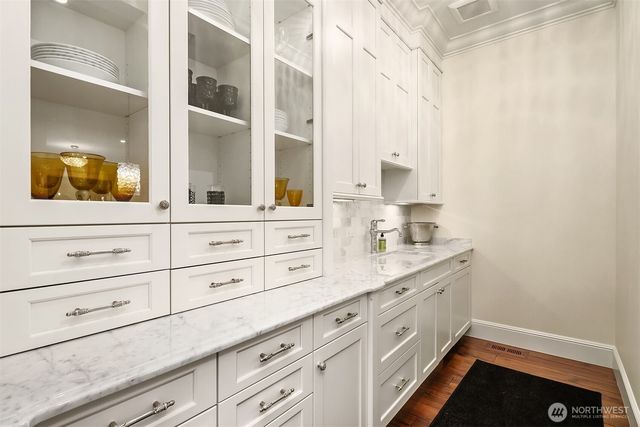 2020 Parkside Drive E, Seattle, WA 98112