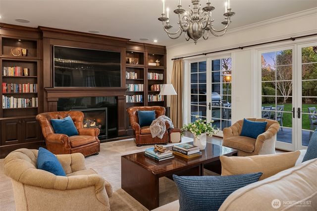 2020 Parkside Drive E, Seattle, WA 98112