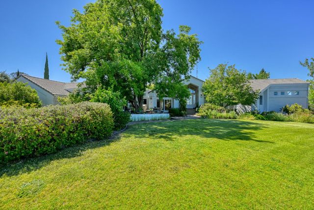 70 Whittington Dr, Newcastle, CA 95658