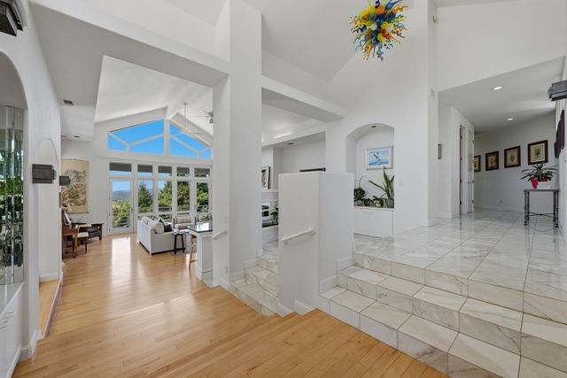 70 Whittington Dr, Newcastle, CA 95658