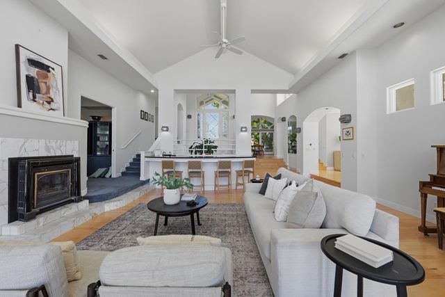 70 Whittington Dr, Newcastle, CA 95658