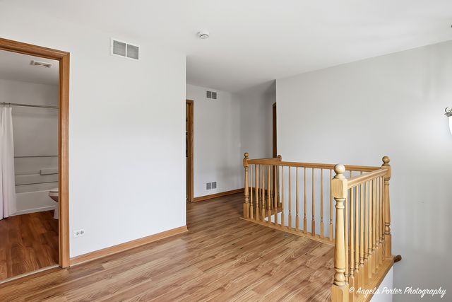 1993 Yasgur Drive, Woodstock, IL 60098