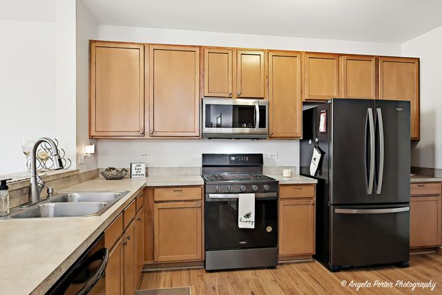 1993 Yasgur Drive, Woodstock, IL 60098