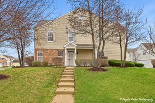 1993 Yasgur Drive, Woodstock, IL 60098