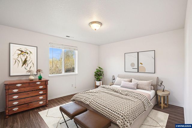 2315 SW Hannah Cir, Mcminnville, OR 97128