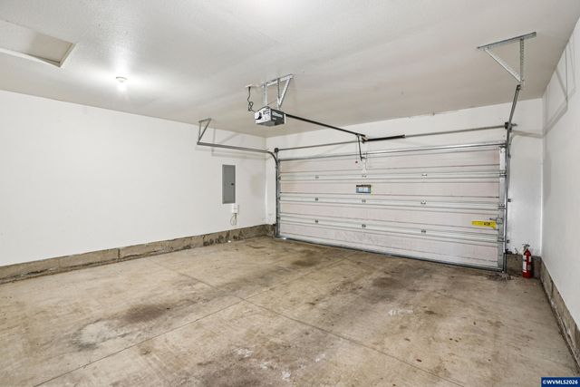 2315 SW Hannah Cir, Mcminnville, OR 97128