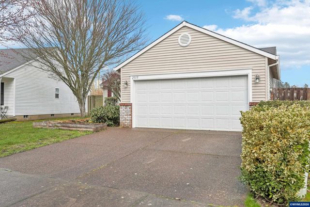 2315 SW Hannah Cir, Mcminnville, OR 97128