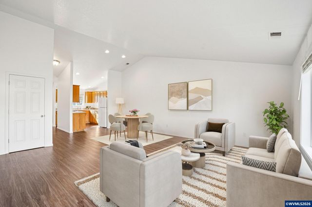 2315 SW Hannah Cir, Mcminnville, OR 97128