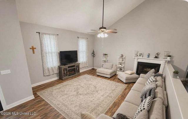 6043 Holly Drive, Bay Saint Louis, MS 39520