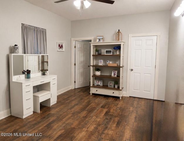 6043 Holly Drive, Bay Saint Louis, MS 39520