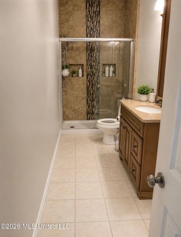 6043 Holly Drive, Bay Saint Louis, MS 39520