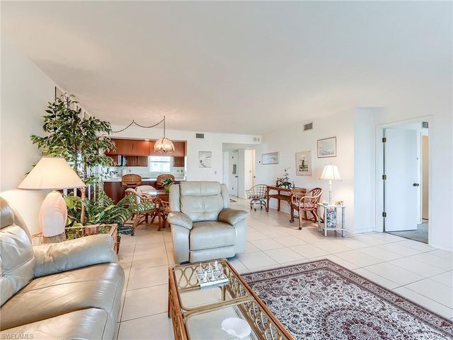 4581 Bay Beach LN 482, Fort Myers Beach, FL 33931