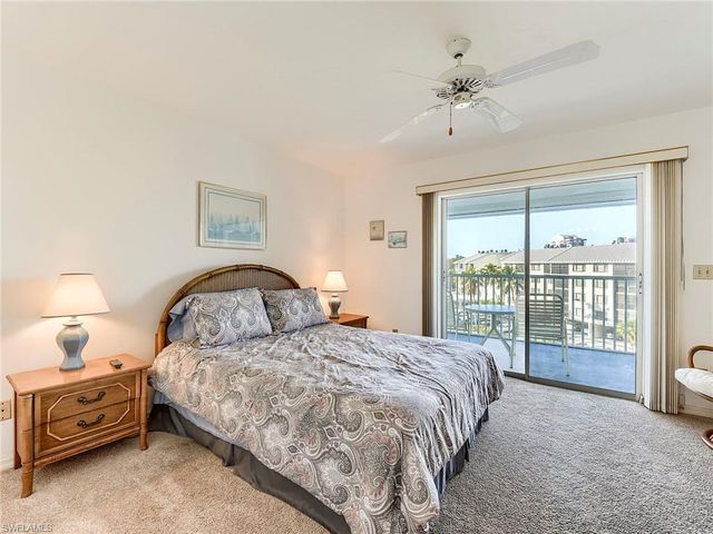 4581 Bay Beach LN 482, Fort Myers Beach, FL 33931
