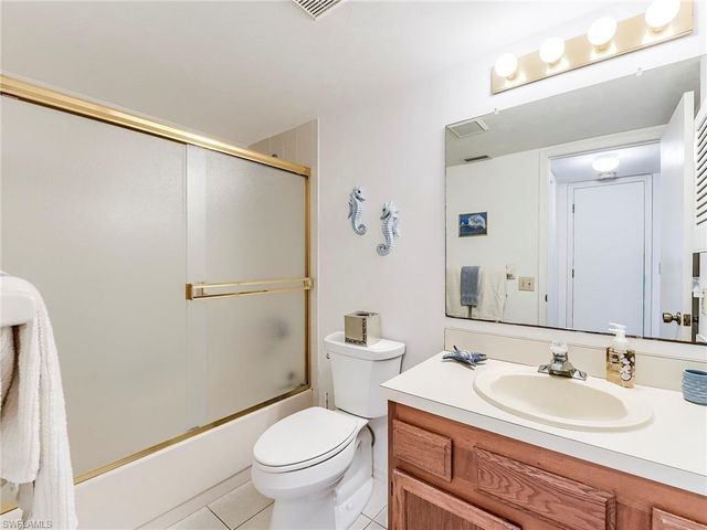4581 Bay Beach LN 482, Fort Myers Beach, FL 33931