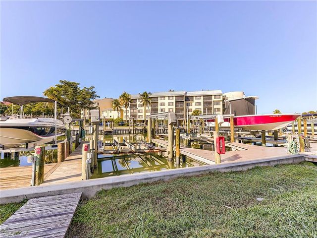 4581 Bay Beach LN 482, Fort Myers Beach, FL 33931