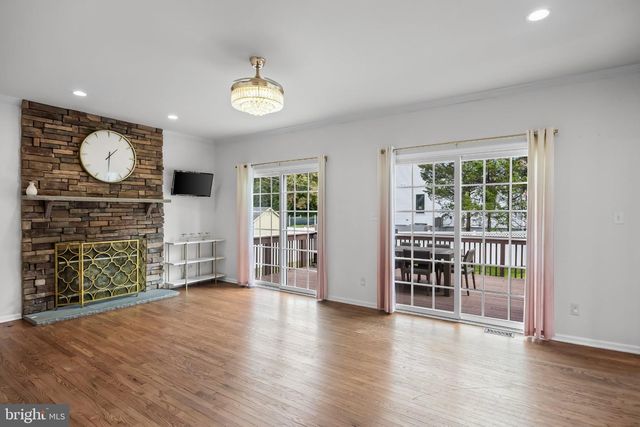111 S MAIN ST, Medford, NJ 08055