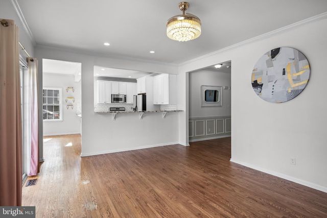 111 S MAIN ST, Medford, NJ 08055