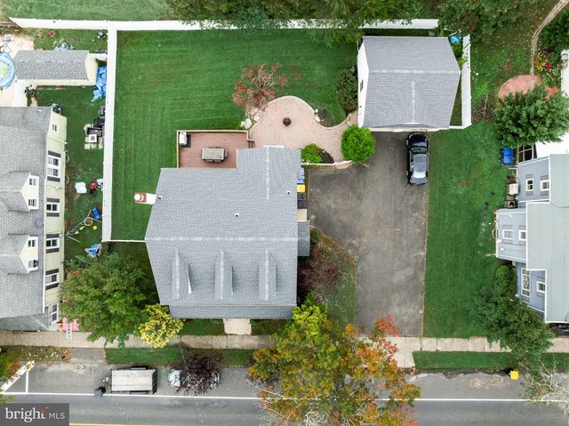 111 S MAIN ST, Medford, NJ 08055