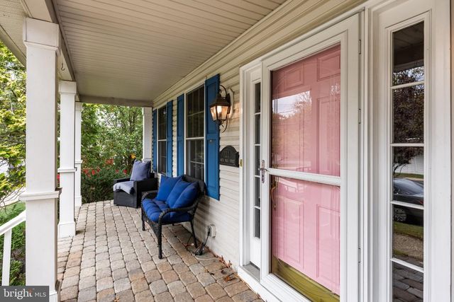 111 S MAIN ST, Medford, NJ 08055