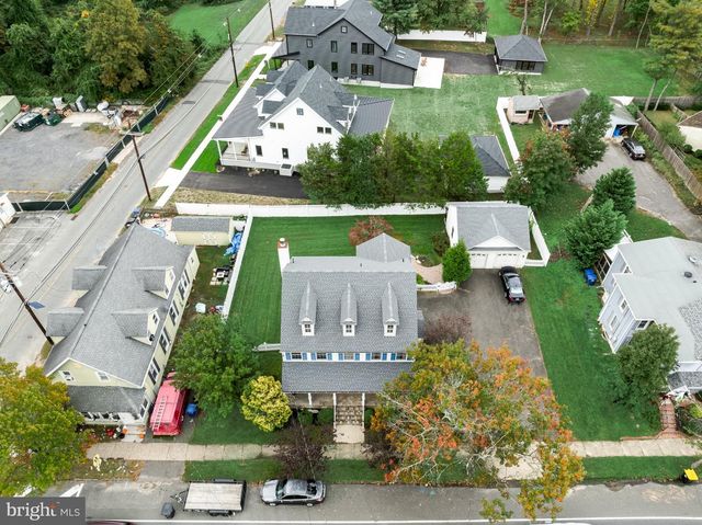 111 S MAIN ST, Medford, NJ 08055