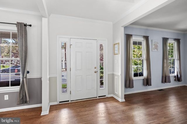 111 S MAIN ST, Medford, NJ 08055
