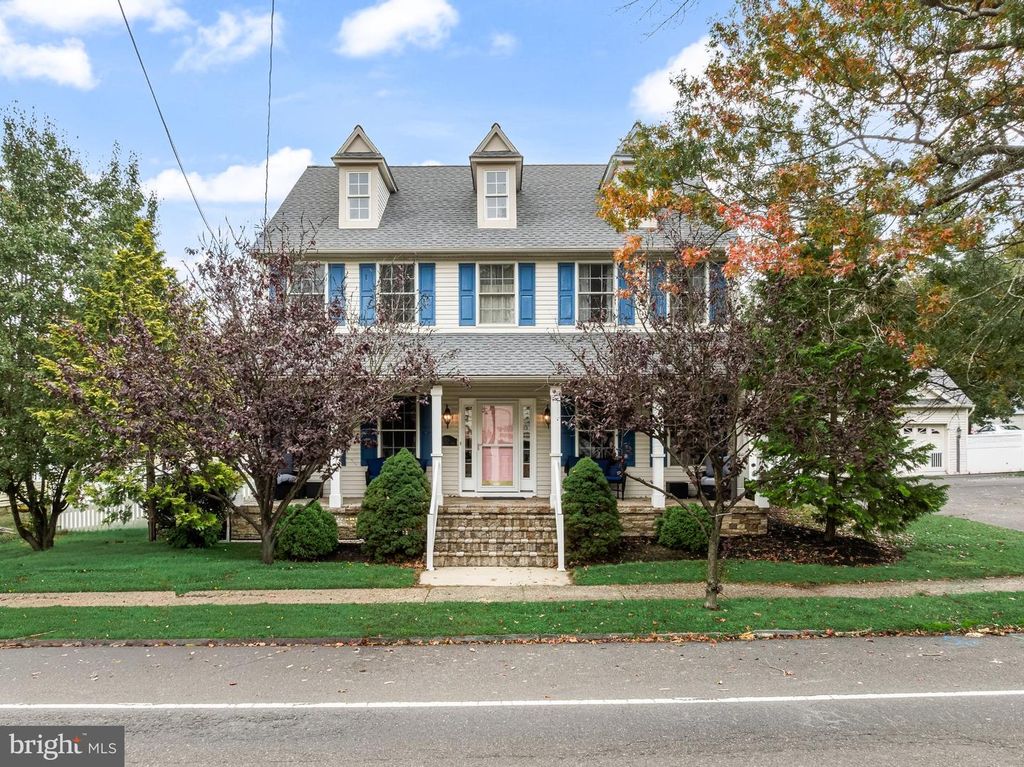111 S MAIN ST, MEDFORD, NJ 08055 — photo 3