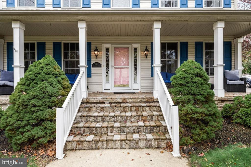 111 S MAIN ST, MEDFORD, NJ 08055 — photo 4