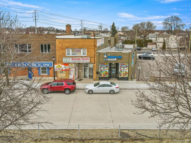 15324 Michigan Avenue, Dearborn, MI 48126