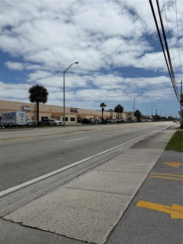 4050 NW 135th St 5-10, Opa-locka, FL 33054