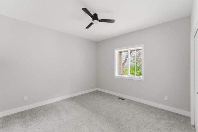 1417 Pioneer Road, Des Moines, IA 50320