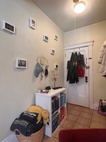 56 Charlesgate E. 143, Boston, MA 02215