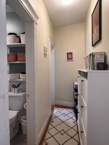 56 Charlesgate E. 143, Boston, MA 02215