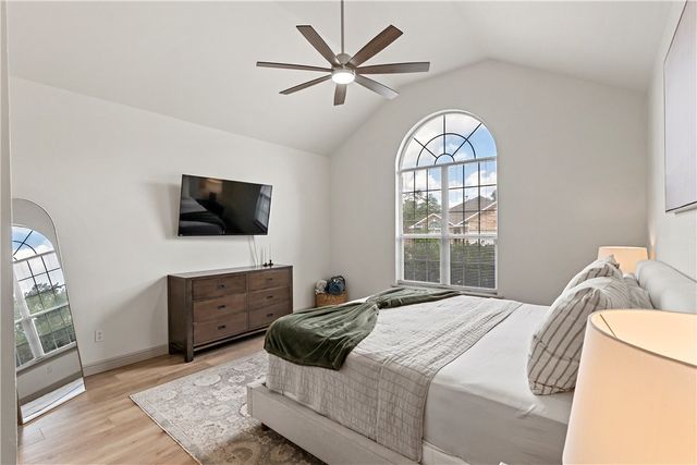 2800 Brandywine Circle, Bryan, TX 77807